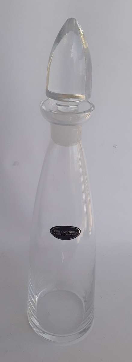 Fine Quality Vintage `Ernst Rosenthal Kristalglasfabriek` Decanter With Stopper. H: 34 cm.