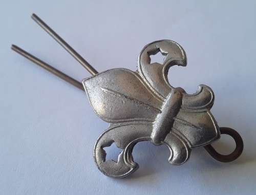 Vintage Boy Scouts Fleur De Lis Badge. Lugs Intact.
