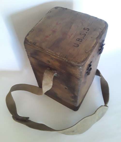 WW2 RAF Type 06A Hand-Bearing Compass In Original Case.