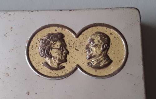 Unusual WW2 1941 `Jan And Isie Smuts` Christmas Gift Tin With Price Tag.