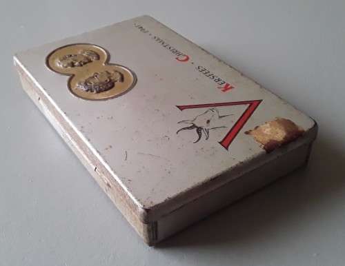 Unusual WW2 1941 `Jan And Isie Smuts` Christmas Gift Tin With Price Tag.