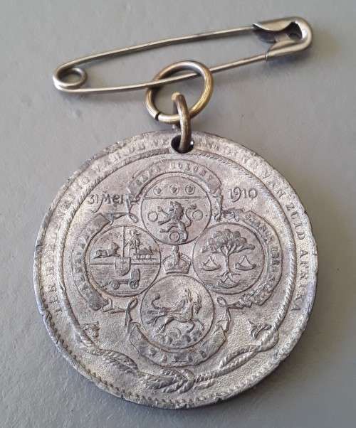 1910 `Formation of the Union of South Africa` Commemorative Medallion.
