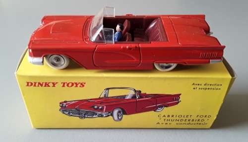 Boxed Dinky Toys (DeAgostini) Die Cast Cabriolet Ford `Thunderbird`. No. 555. 118 mm.