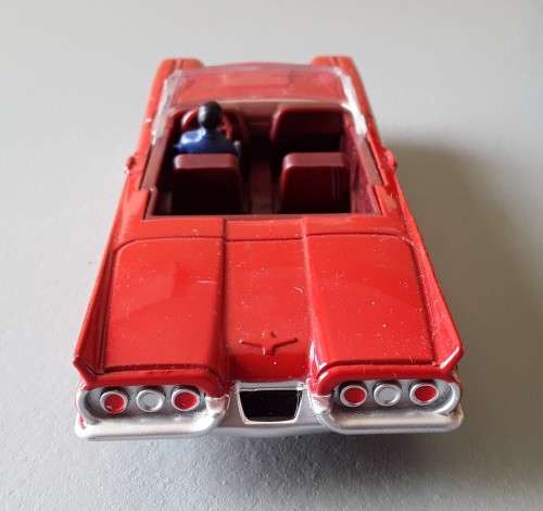 Boxed Dinky Toys (DeAgostini) Die Cast Cabriolet Ford `Thunderbird`. No. 555. 118 mm.