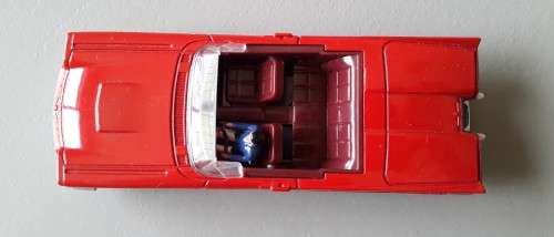 Boxed Dinky Toys (DeAgostini) Die Cast Cabriolet Ford `Thunderbird`. No. 555. 118 mm.