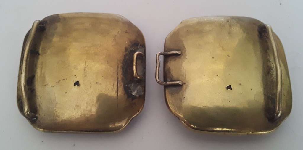 Superb Antique Japanese `Satsuma` Hand Painted Porcelain Double Belt Buckle.