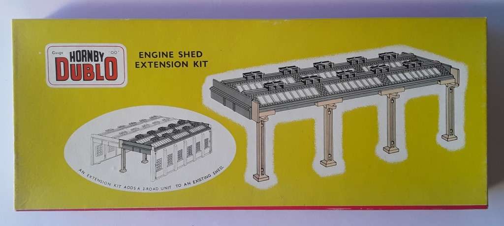 Hornby Dublo Engine Shed extension Kit. No : 5006. Mint in box.