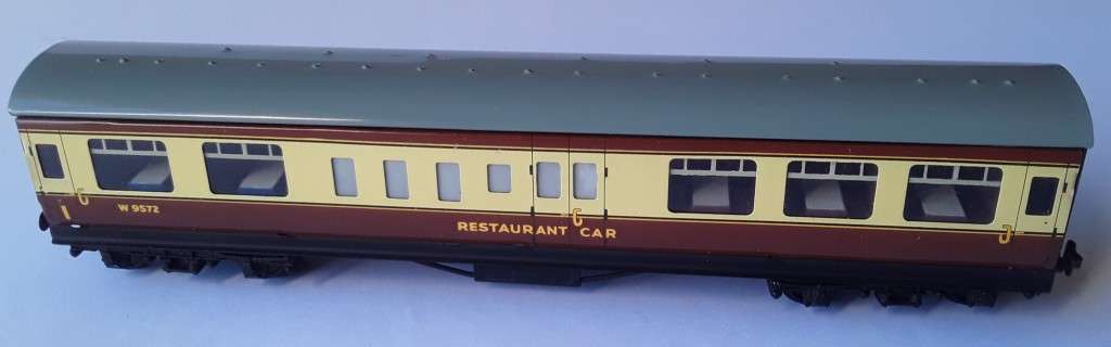 Hornby Dublo D20 Restaurant Car, BR WR. No : 32096. Mint in box.