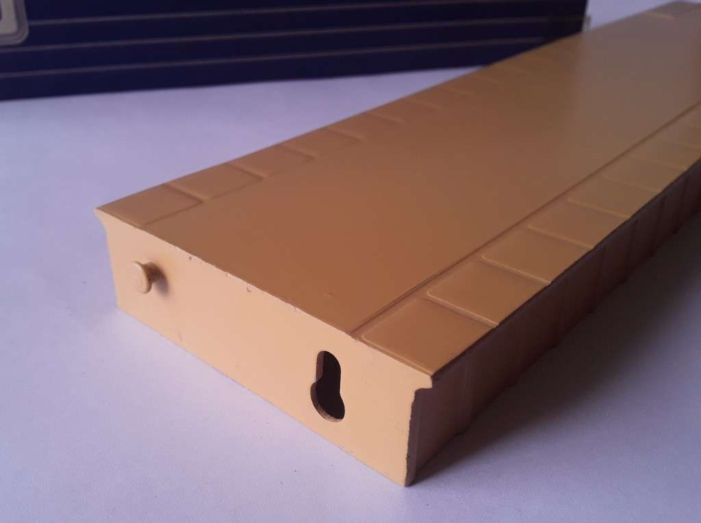 Hornby Dublo D1 Metal Island Platform Extension. No : 32110. Mint In Box.