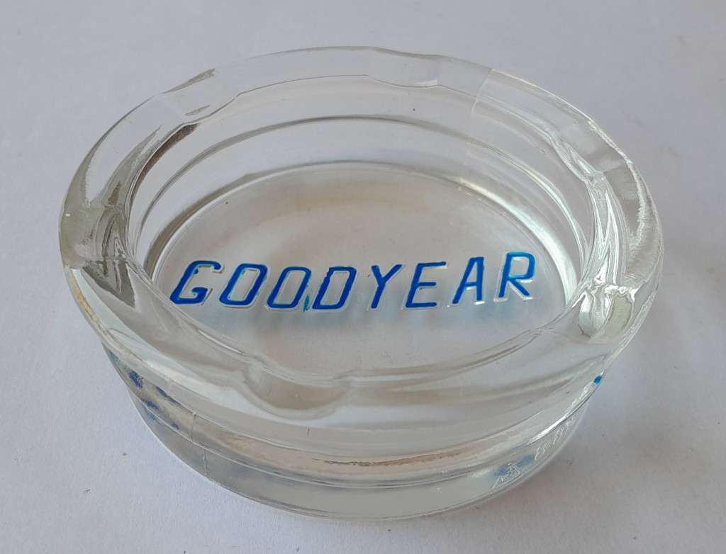 Vintage `Goodyear G291` Tyre Ashtray. 15.5 cm.