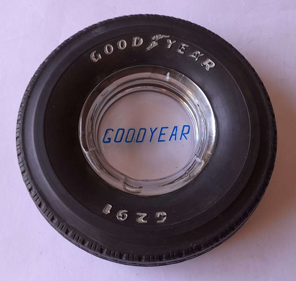 Vintage `Goodyear G291` Tyre Ashtray. 15.5 cm.