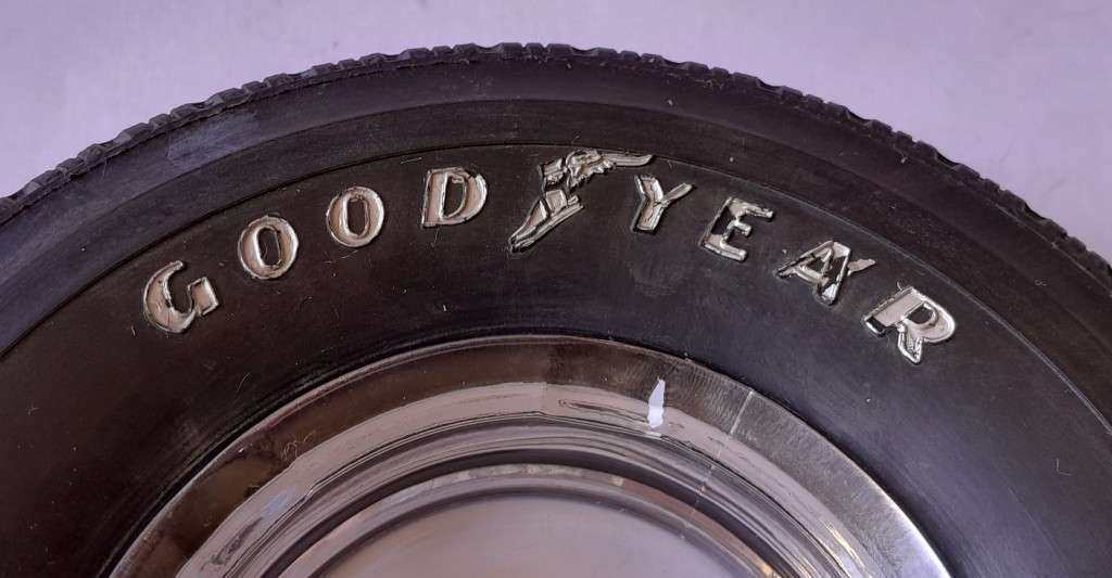 Vintage `Goodyear G291` Tyre Ashtray. 15.5 cm.