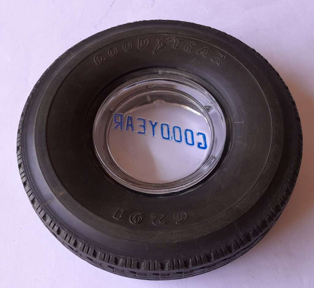 Vintage `Goodyear G291` Tyre Ashtray. 15.5 cm.