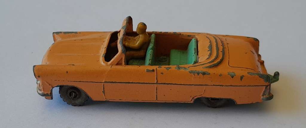 Lesney Matchbox `Ford Zodiac Convertible (No 39)`. 1957-1961.