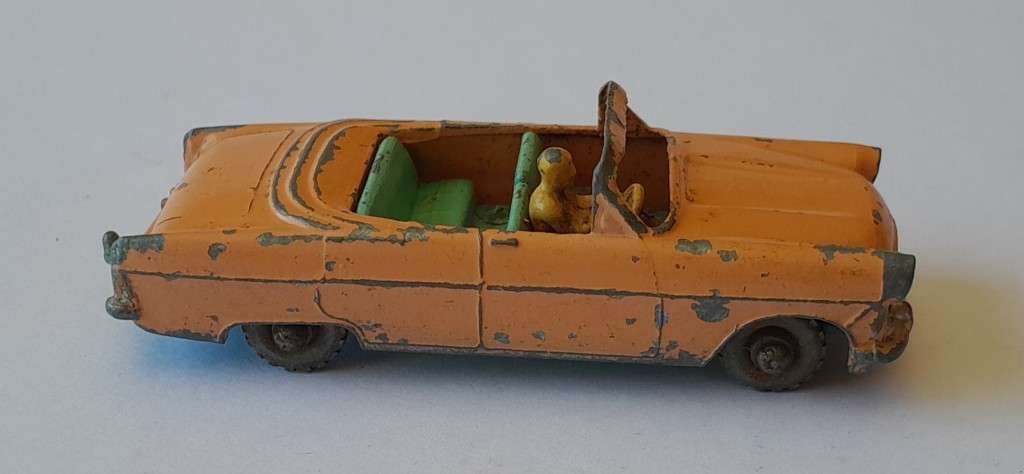 Lesney Matchbox `Ford Zodiac Convertible (No 39)`. 1957-1961.