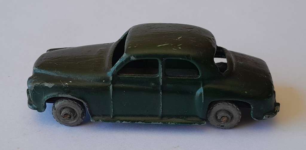 Lesney Matchbox `Rover 105 Rovermatic No 19`.