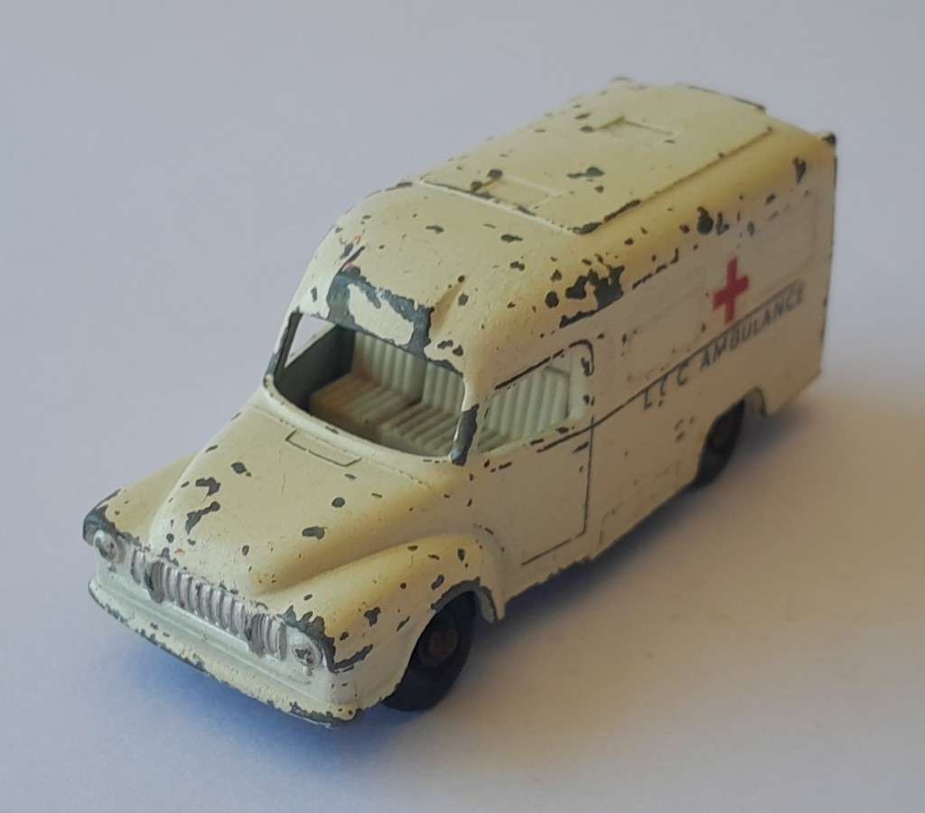 Lesney Matchbox `Lomas Ambulance (No 14)`. 1962-1967. Opening Rear Doors.
