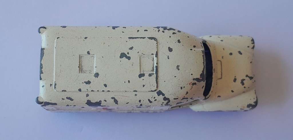 Lesney Matchbox `Lomas Ambulance (No 14)`. 1962-1967. Opening Rear Doors.