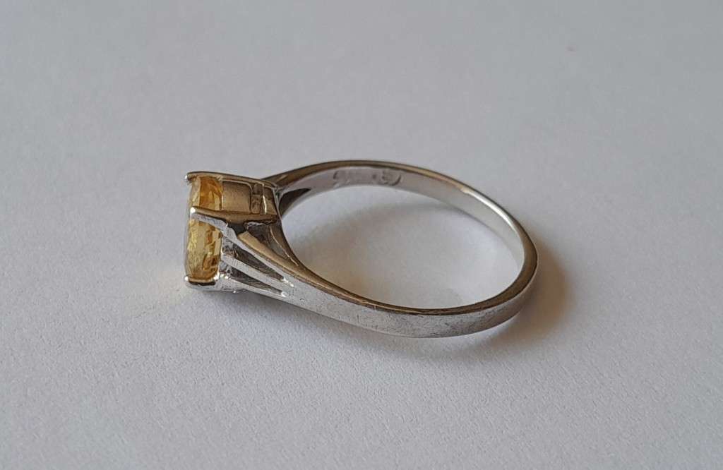 Designer Solid Sterling Silver Ring With Citrine Yellow Faceted Stone.