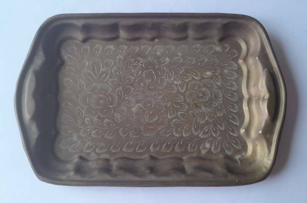Vintage Brass Metal Engraved Hanging Tray. 25.5 x 16.5 cm.