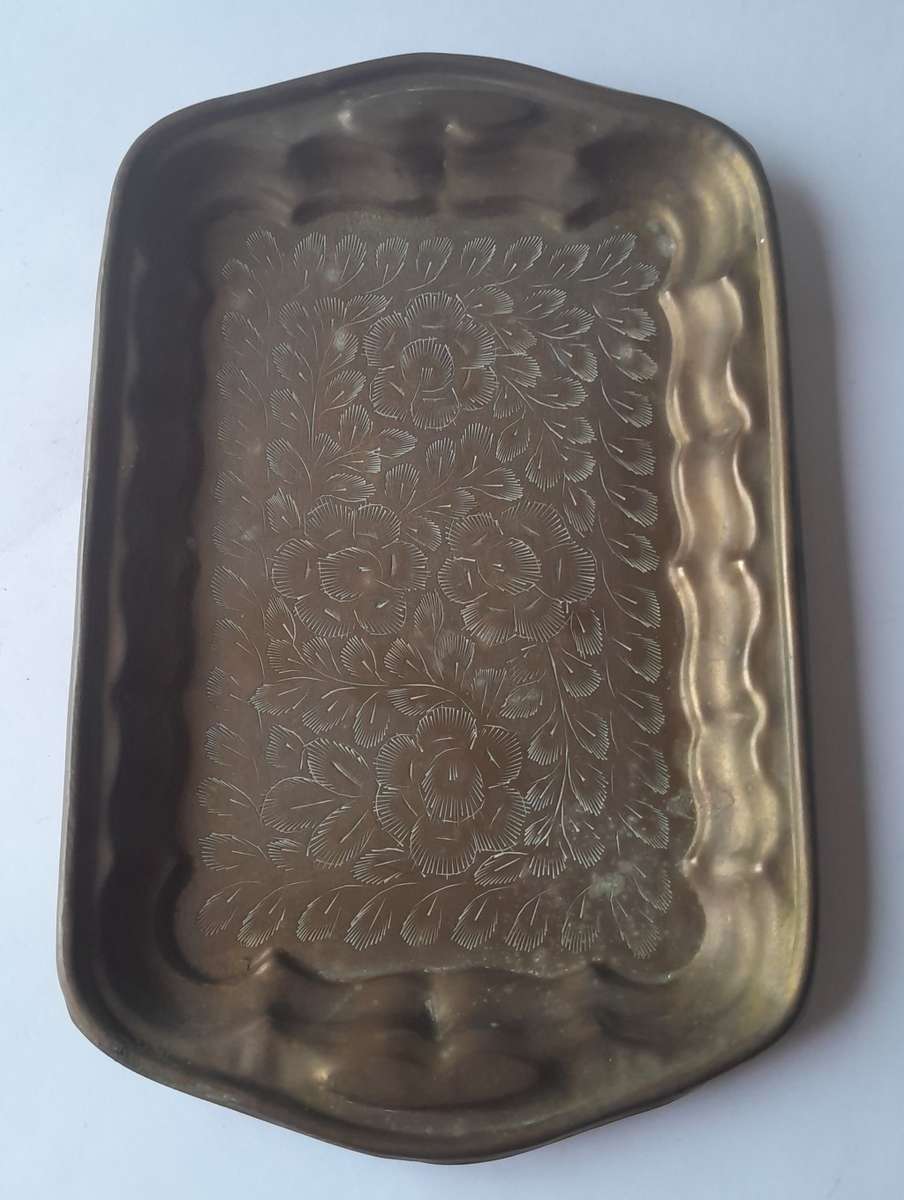Vintage Brass Metal Engraved Hanging Tray. 25.5 x 16.5 cm.