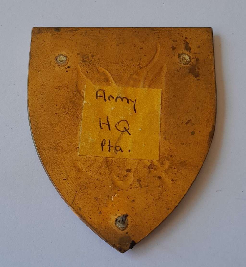 SADF Army HQ Shoulder Flash. 1 Pin Intact.