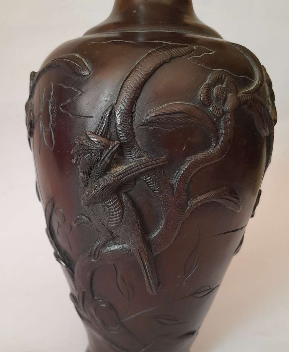 `Reserved`. Meiji Period (1868-1912) Bronze Japanese Vase With Raised Relief Design. Signed.