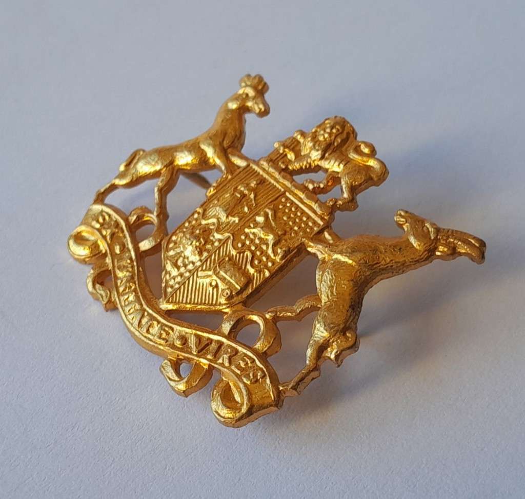 SADF `Ex Unitate Vires` Gilt Collar Badge.  Pins Intact.