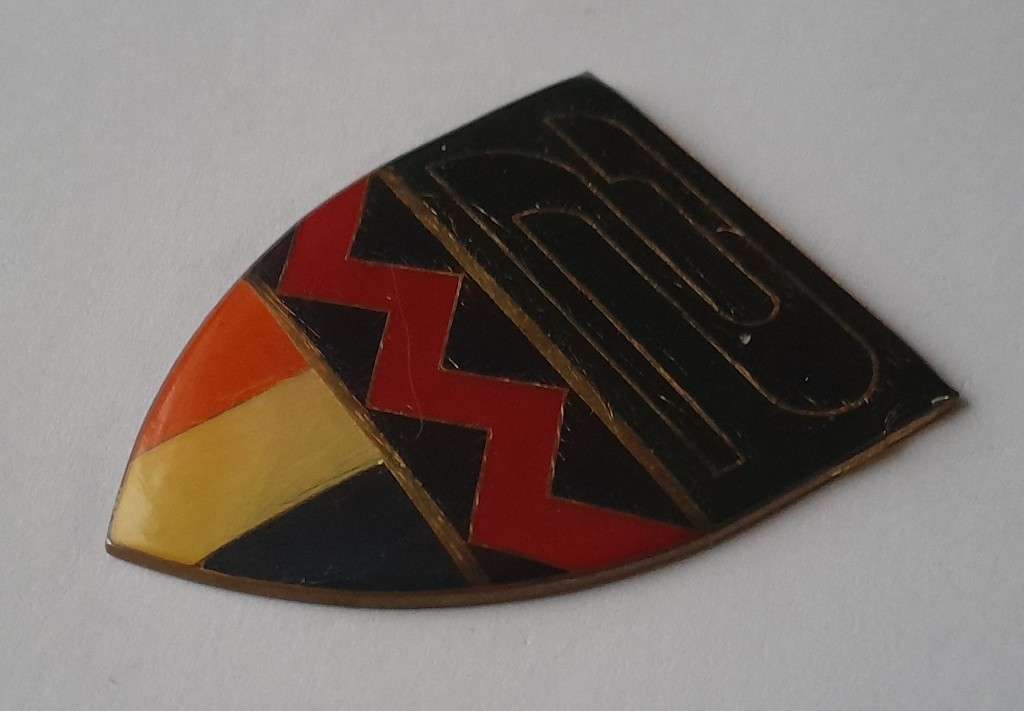 SADF 2 South African Infantry (2 SAI) Battalion Shoulder Flash.  No Pins.