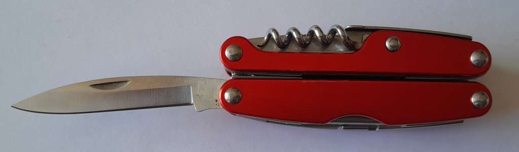 Cape Union Multi-Tool With Pouch.