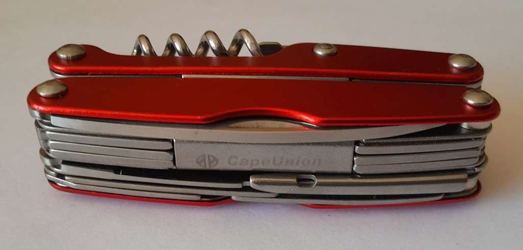 Cape Union Multi-Tool With Pouch.
