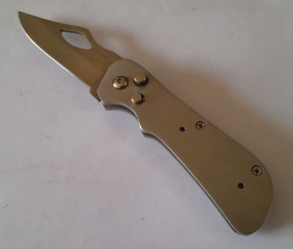 All-Steel Paramilitary Pocket Knife With Belt Clip.  17.5cm.