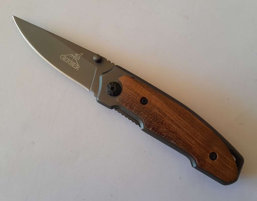 "Reserved" Gerber X18 Folding Knife with Cedar Wood Grips.  15cm.