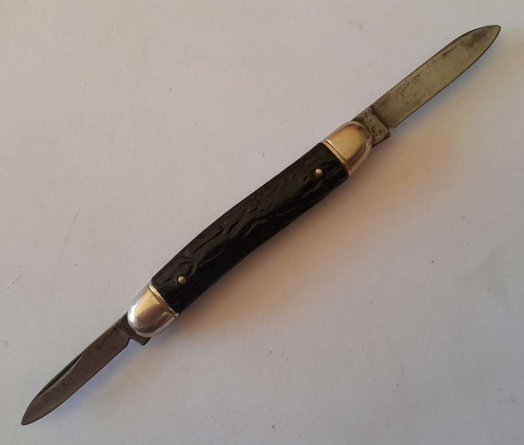 Vintage Richards, Sheffield Folding Pocket Knife.  14.5cm