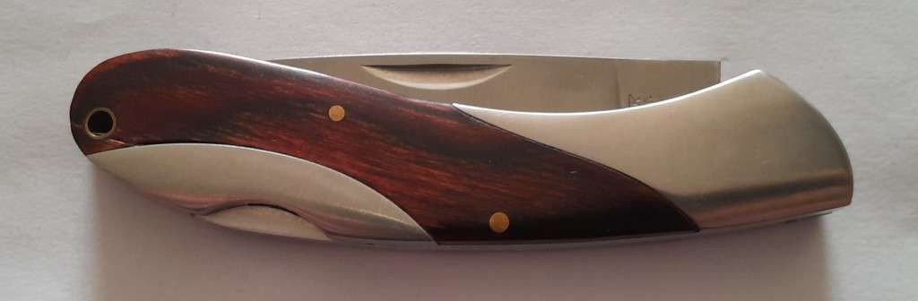 Gortek Folding Pocket Knife.  17cm.