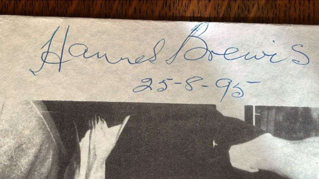 1995 Tom van Vollenhoven Commemorative Programme with Multiple Signatures, details below