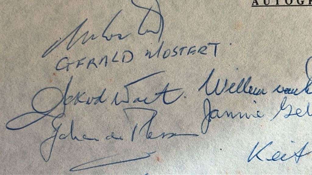 1995 Tom van Vollenhoven Commemorative Programme with Multiple Signatures, details below