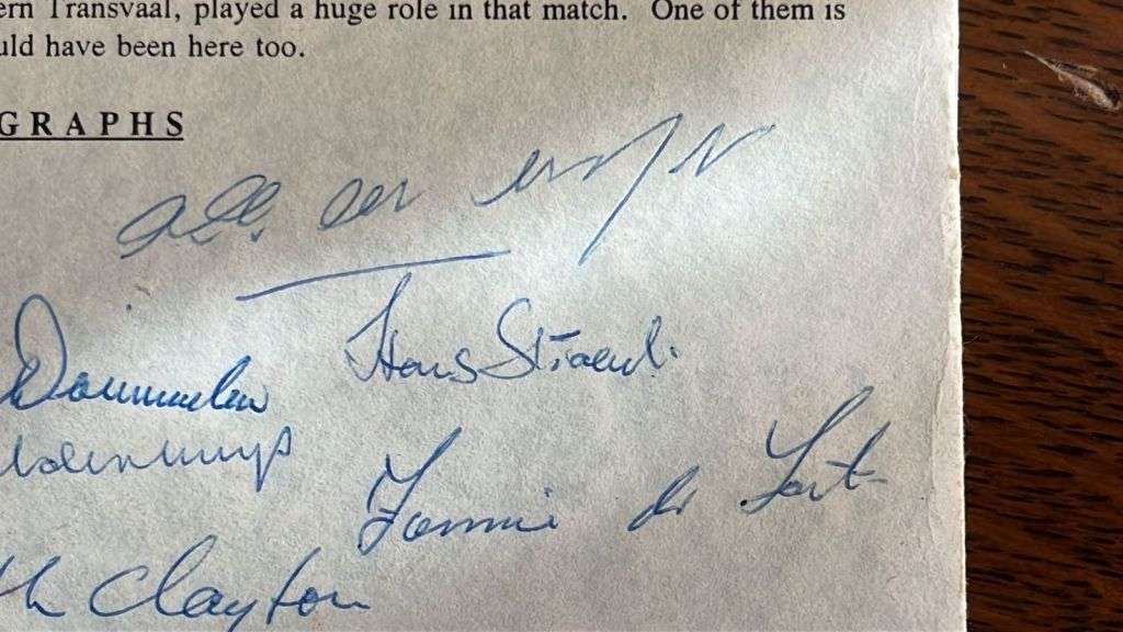 1995 Tom van Vollenhoven Commemorative Programme with Multiple Signatures, details below