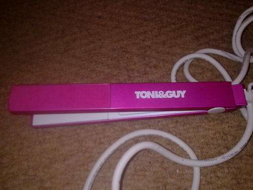 Toni & Guy Hair Straigtener