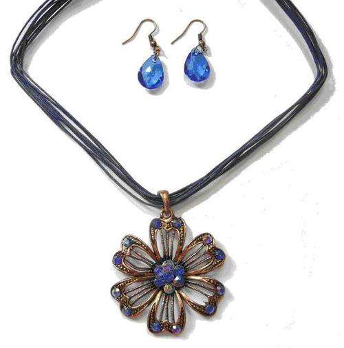 Antiqued Rhinestone-Studded Flower Necklace and Earring Set