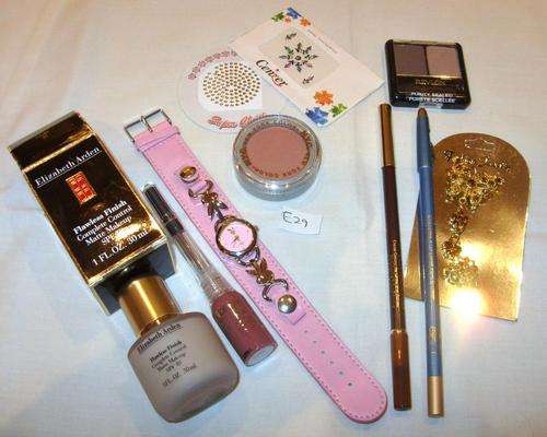 CLEAROUT Lot E29 - WATCH INCLUDED!