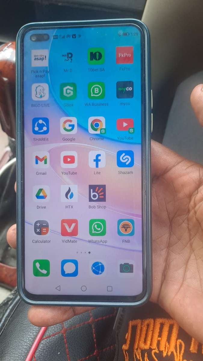 HUAWEI NOVA 8i 128gig Special price