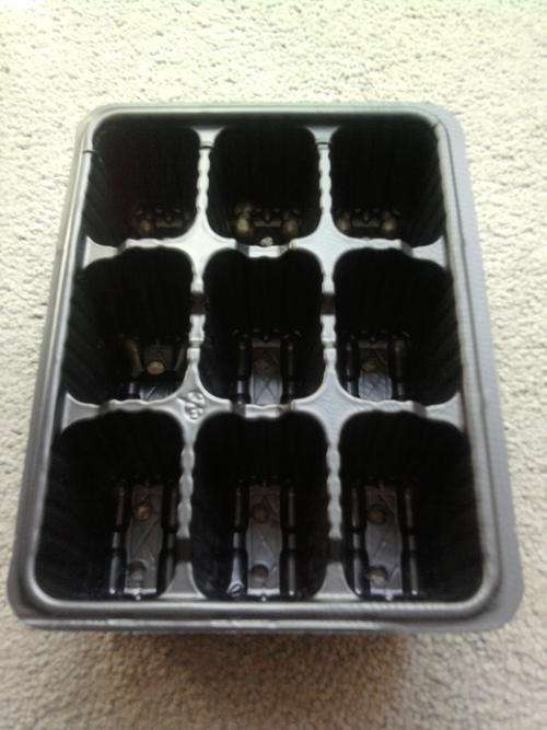 PLASTIC SEEDLING TRAYS 9 DIVISION - SEED TRAY