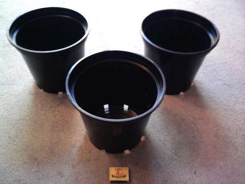 PLANT POTS 25CM - PLANT POTS