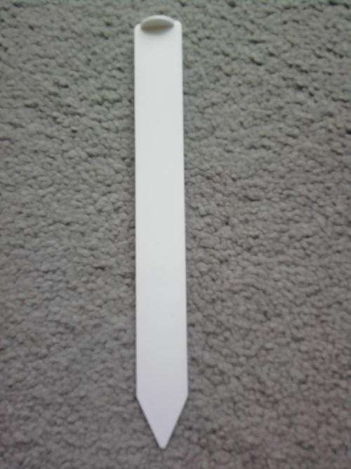 PLASTIC PLANT MARKERS 2 CM X 15 CM
