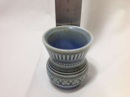 Wade Irish pottery mini vase