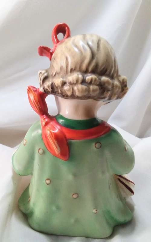 Two beautiful Hummel style little girls reading - Bookends