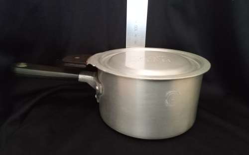 Vintage Aga (AGALUXE) Aluminium Saucepan with Lid.