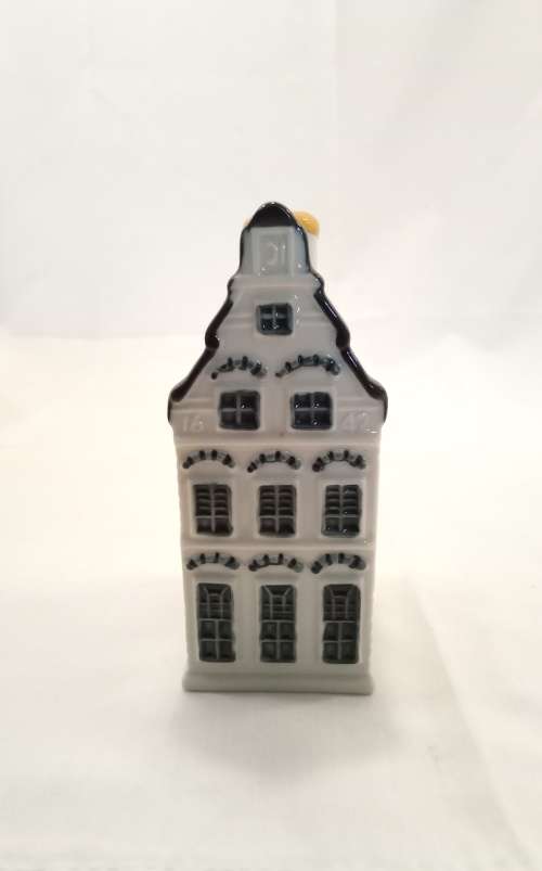 KLM House #17 - unopened