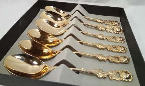 Eetrite 24k gold plated teaspoons in excellent condition